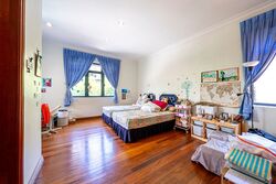 Kew Drive (D16), Detached #450833781